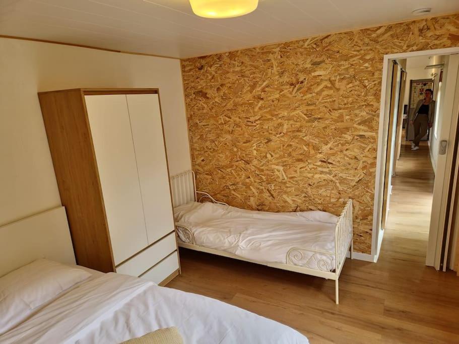 3 Bedroom Chalet On Camping Gt Balen Екстериор снимка