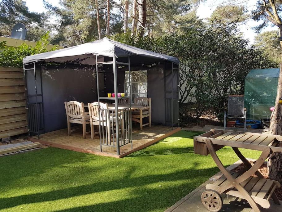 3 Bedroom Chalet On Camping Gt Balen Екстериор снимка